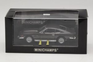 Aston Martin DBS On Her Majesty's Secret Service Z Smučmi Minichamps 1:43 436137600-P1 Kovina – slika 4 od 4