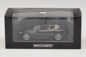 Aston Martin DBS Volante Črn Kovinski Minichamps 1:43 400137930 Kovina – slika 4 od 4