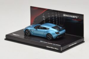 Aston Martin V12 Zagato Alba Blue Minichamps 1:43 437137222 Kovina – slika 3 od 5