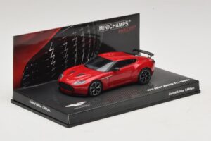 Aston Martin V12 Zagato Rdeč Minichamps 1:43 437137220 Kovina – slika 2 od 5