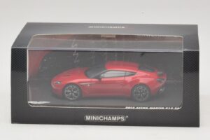 Aston Martin V12 Zagato Rdeč Minichamps 1:43 437137220 Kovina – slika 5 od 5
