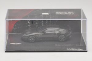 Aston Martin V12 Zagato Scintilla Silver Minichamps 1:43 437137221 Kovina – slika 4 od 5