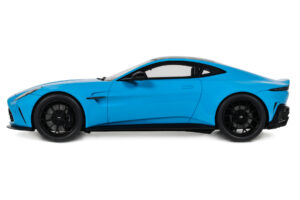 Aston Martin Vantage Elwood Blue GT Spirit 1:18 GT1008 Smola – slika 3 od 5