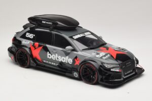 Audi RS6 C7 Avant DTM S Strešnim Kovčkom GT Spirit 1:18 GT321 Smola – slika 4 od 6
