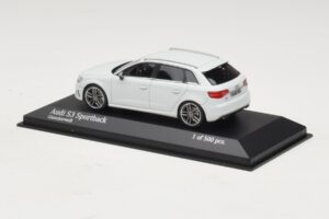 Audi S3 8V Sportback Bel Minichamps 1:43 437013010 Kovina – slika 3 od 4