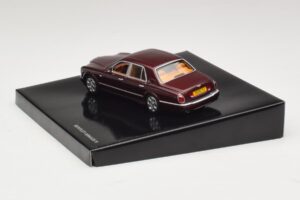 Bentley Arnage R Sunset Red Minichamps 1:43 BL330 Kovina – slika 3 od 4