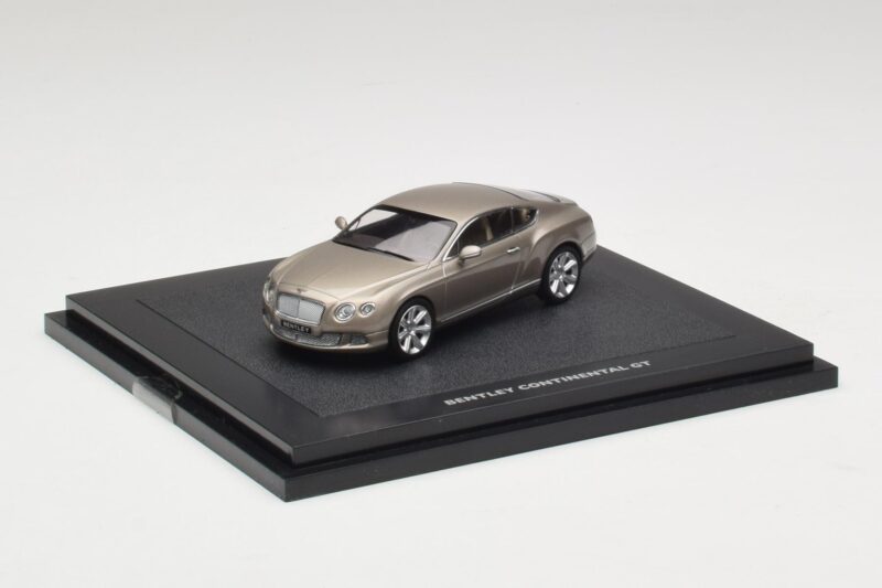 Bentley Continental GT Light Bronze Metallic Minichamps 1:43 BL834 Kovina