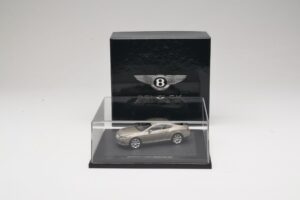 Bentley Continental GT Light Bronze Metallic Minichamps 1:43 BL834 Kovina – slika 4 od 4