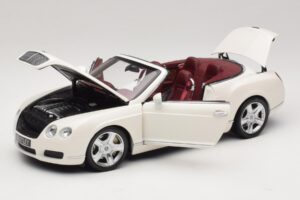 Bentley Continental GTC Bel Nadomestna Škatla Minichamps 1:18 100139032-R1 Kovina – slika 2 od 8