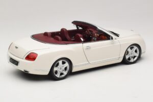 Bentley Continental GTC Bel Nadomestna Škatla Minichamps 1:18 100139032-R1 Kovina – slika 3 od 8