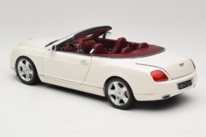 Bentley Continental GTC Bel Nadomestna Škatla Minichamps 1:18 100139032-R1 Kovina – slika 7 od 8