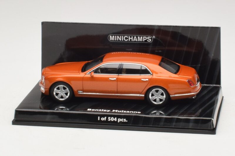Bentley Mulsanne Oranžna Metalik Minichamps 1:43 436139902 Kovina