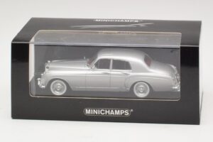 Bentley S1 Continental Srebrn Minichamps 1:43 436139552 Kovina – slika 4 od 4