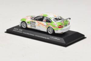 BMW 320i E46 #233 A. Priaulx / J. Muller Schubert Motorsport VLN Nurburgring 2005 Minichamps 1:43 400052433 Kovina – slika 3 od 4