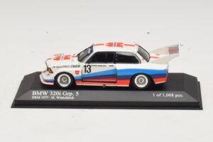 BMW 320i Group 5 #13 M. Winkelhock DRM 1977 Minichamps 1:43 400772313 Kovina