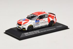BMW M235i Bong Motorsport #307 Nett / Akata 24 Hours of Nurburgring 2015 Minichamps 1:43 437152507 Kovina – slika 2 od 4