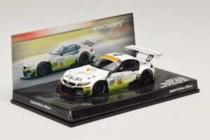 BMW Z4 GT3 Westcoast Racing #52 F. Lestrup ADAC GT Masters 2011 Minichamps 1:43 437112952 Kovina – slika 2 od 5