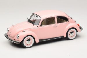 Volkswagen 1303 Pastel Pink New Baby Gift Norev 1:18 188677 Kovina