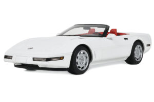 Chevrolet Corvette C4 Kabriolet Arctic White GT Spirit 1:18 GT580 Smola