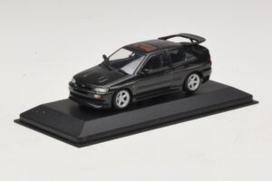Ford Escort RS Cosworth Črna Metalik Minichamps 1:43 430082106 Kovina – slika 2 od 4