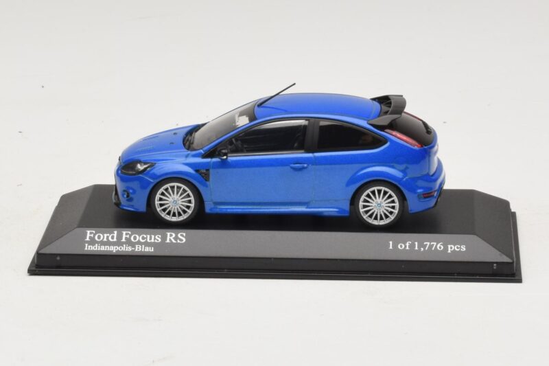 Ford Focus RS Mk2 Modra Metalik Minichamps 1:43 400088101 Kovina