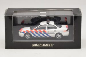 Ford Mondeo Mk1 Limuzina Policija Minichamps 1:43 433082091 Kovina – slika 4 od 4