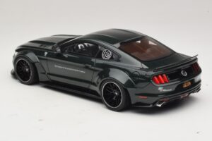 Ford Mustang Liberty Walk Zelen GT Spirit 1:18 GT838 Smola – slika 5 od 6