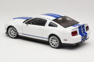 Ford Shelby Cobra GT500 Concept Bela z Modro Črto AUTOart 1:18 73052 Kovina – slika 7 od 8