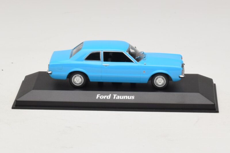 Ford Taunus TC Kupe Svetlo Modra Maxichamps 1:43 940081301 Kovina