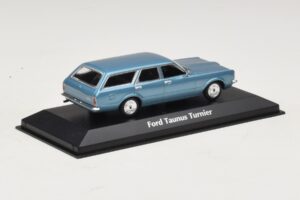 Ford Taunus TC Turnier Blue Metallic Maxichamps 1:43 940081311 Kovina – slika 2 od 4