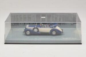 Horch 853 Cabriolet Moder Minichamps 1:43 436012032 Kovina – slika 5 od 5