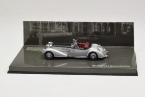 Horch 855 Special Roadster Srebrn Črn Minichamps 1:43 436014204 Kovina