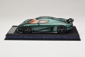 Koenigsegg Regera Zelen Tonirani Karbon FrontiArt 1:18 AS010-110 Smola – slika 3 od 7