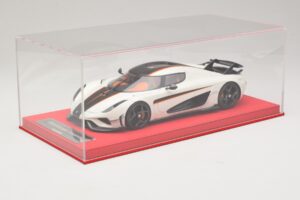 Koenigsegg Regera Bela s Črnim Karbonom FrontiArt 1:18 REMC043 Smola – slika 6 od 7