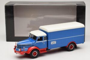 Krupp Titan Tovornjak s Zaprto Kesono Modra Rdeča Minichamps 1:43 439069040 Kovina – slika 6 od 6