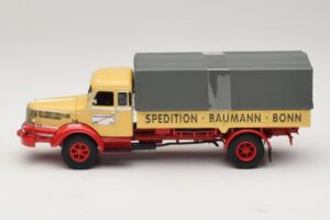 Krupp Titan Tovornjak s Ploščadjo Baumann Bonn Minichamps 1:43 439069025 Kovina – slika 3 od 6