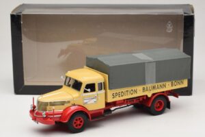 Krupp Titan Tovornjak s Ploščadjo Baumann Bonn Minichamps 1:43 439069025 Kovina – slika 6 od 6