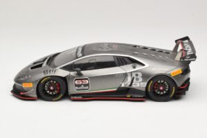 Lamborghini Huracan LP620-2 Super Trofeo #63 Temno Siva 2016 AUTOart 1:18 81559 Kompozit – slika 4 od 8