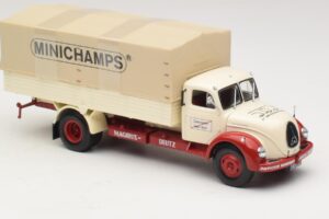 Magirus-Deutz S 7500 Jupiter Tovornjak s Ploščadjo Bela Rdeča Minichamps 1:43 439141022 Kovina – slika 4 od 6