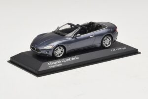 Maserati GranCabrio Siv Metalik Minichamps 1:43 400123931 Kovina – slika 2 od 4