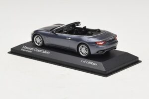 Maserati GranCabrio Siv Metalik Minichamps 1:43 400123931 Kovina – slika 3 od 4