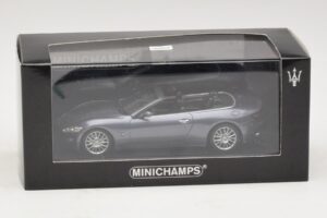 Maserati GranCabrio Siv Metalik Minichamps 1:43 400123931 Kovina – slika 4 od 4