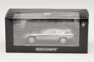 Maserati Khamsin Grey Metallic Minichamps 1:43 437123220 Kovina – slika 4 od 4