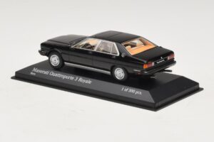 Maserati Quattroporte III Royale Črn Minichamps 1:43 437123501 Kovina – slika 3 od 4