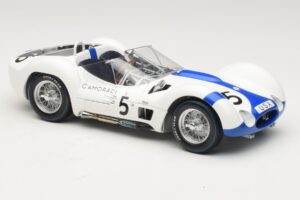 Maserati Tipo 61 #5 S. Moss / D. Gurney Camoradi ADAC 1000km Nurburgring Winner 1960 Minichamps 1:18 100601205 Kovina – slika 6 od 8