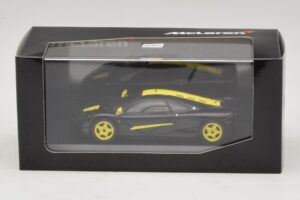 McLaren F1 Črna Z Rumenimi Črtami Minichamps 1:43 MCLAREN004 Kovina – slika 4 od 4