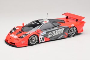 McLaren F1 GTR Lark #44 Tsuchiya / Ayles 24 Hours of Le Mans 1997 Minichamps 1:18 530133744 Kovina