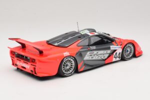 McLaren F1 GTR Lark #44 Tsuchiya / Ayles 24 Hours of Le Mans 1997 Minichamps 1:18 530133744 Kovina – slika 3 od 8