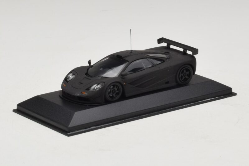 McLaren F1 GTR Prototype Črna Mat S Črnimi Platišči Minichamps 1:43 McLaren F1 GTR Prototype Črna Mat S Črnimi Platišči Minichamps 1:43 MCLAREN009 Kovina