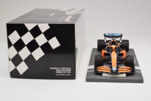 McLaren MCL36 #3 D. Ricciardo Bahrain GP 2022 Minichamps 1:18 537221803 Kovina – slika 3 od 7